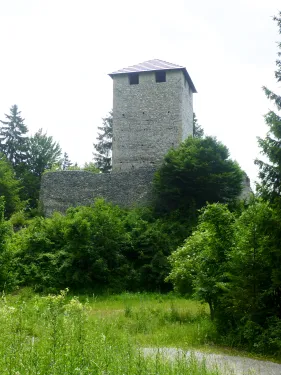 Zřícenina hradu Khünburg