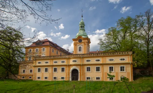 Zámek Liběšice