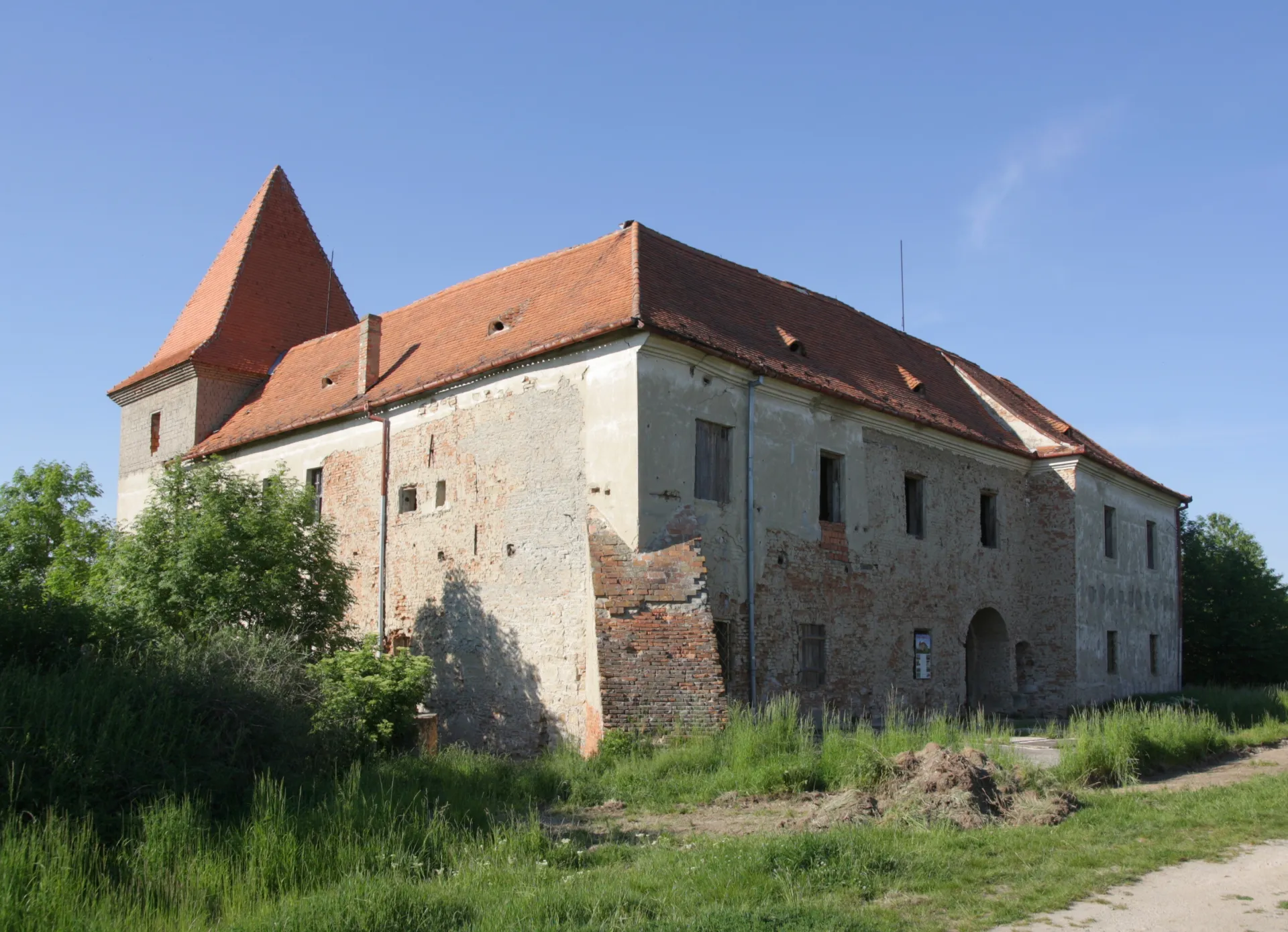 Tvrz Bošovice