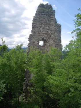 Ruines du château de Zvečaj