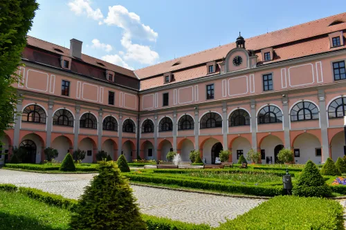 Zámek Žerotínů ve Valašském Meziříčí