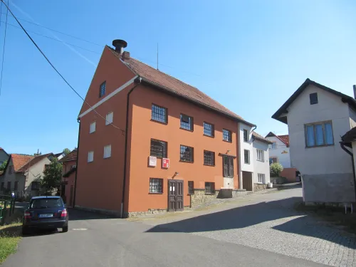 Machův válcový mlýn ve Slopném