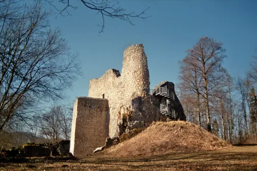 Zřícenina hradu Falkenstein