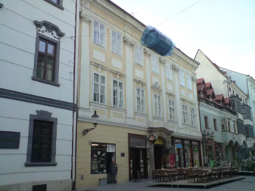 Jesenákův palác
