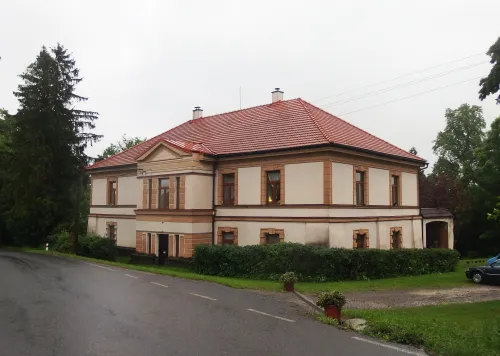 Zámek Dolní Tošanovice