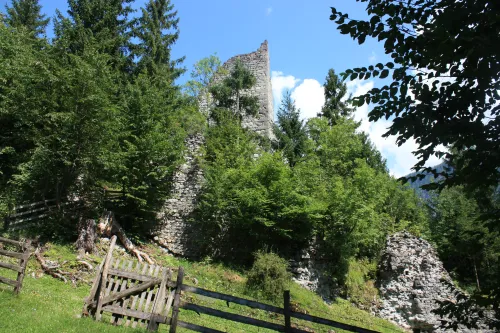 Zřícenina hradu Flaschberg