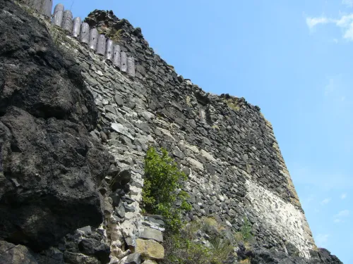 Zřícenina hradu Starý Berštejn
