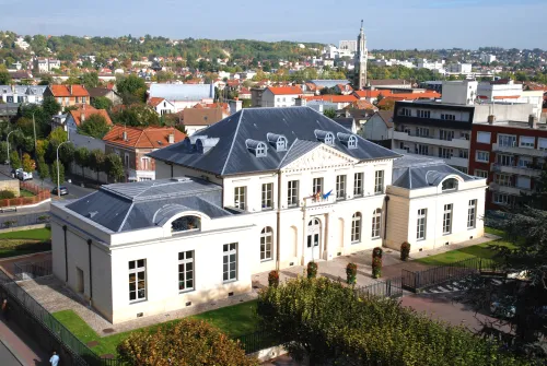 Villemomble Castle