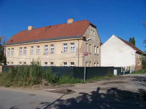 Zámek Malešice