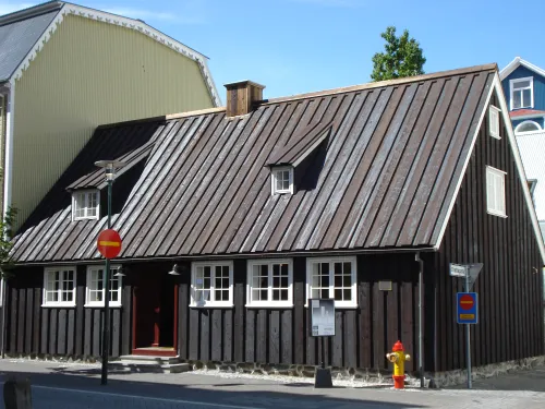 Casa Aðalstræti 10
