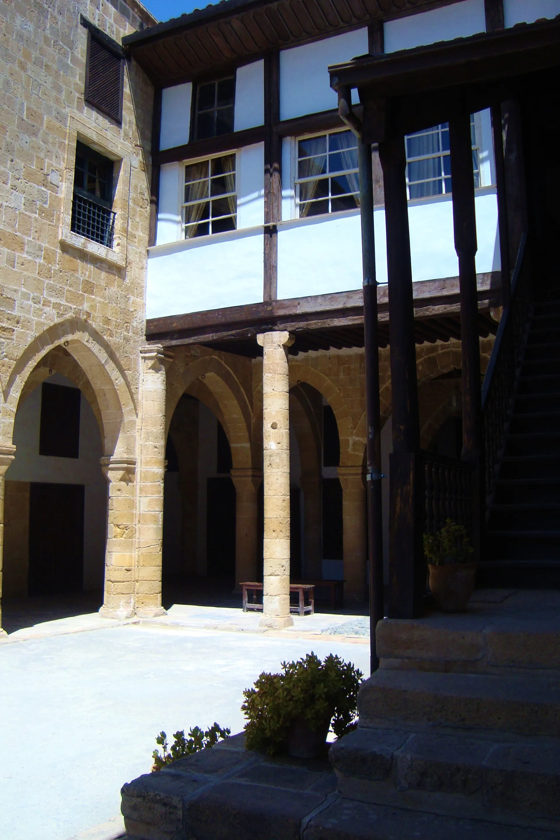 Hadjigeorgakis Kornesios Palace