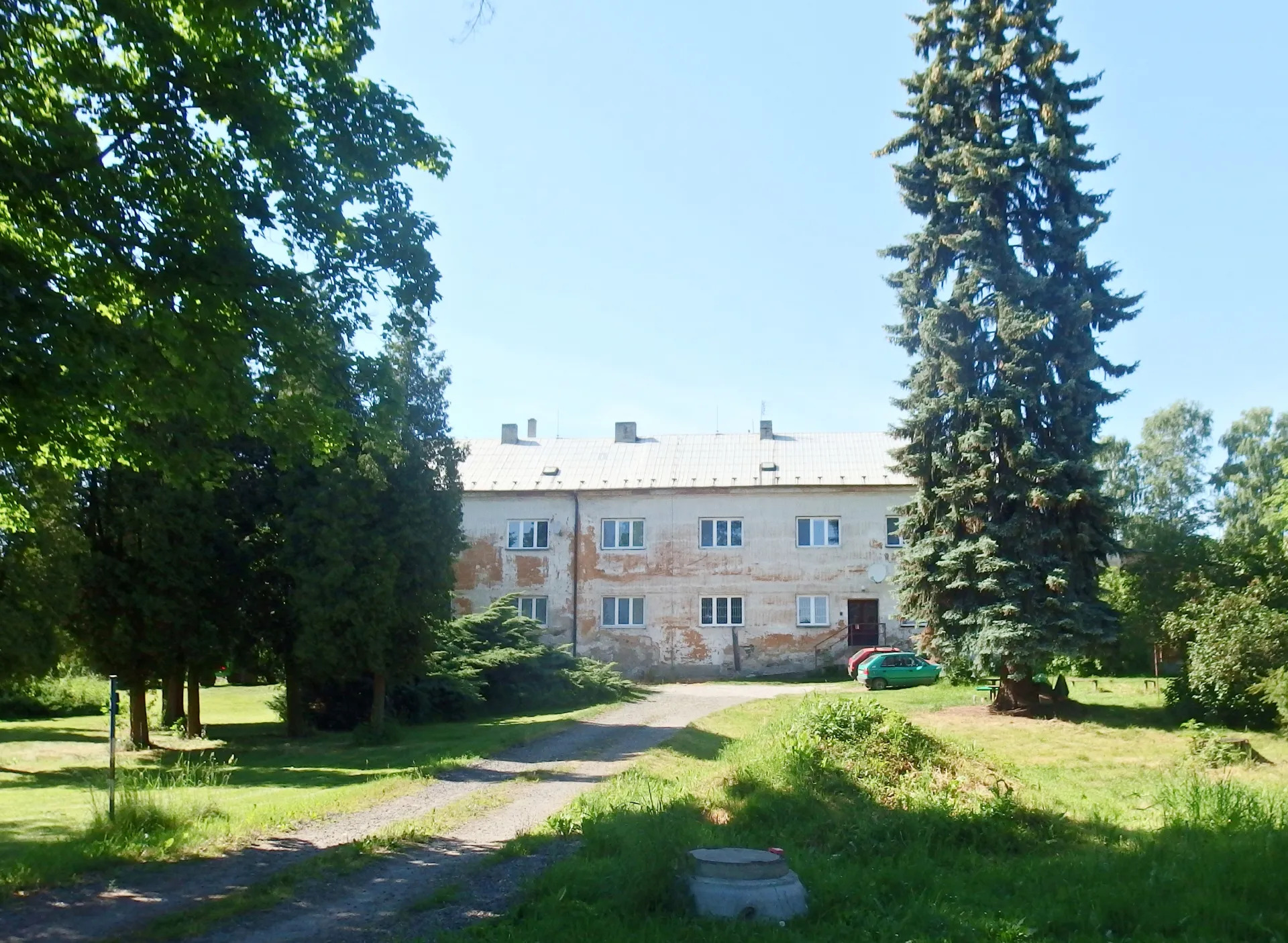 Zámek Hukovice