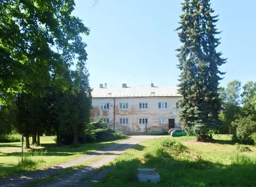 Zámek Hukovice
