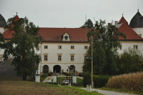 Zámek Losensteinleithen
