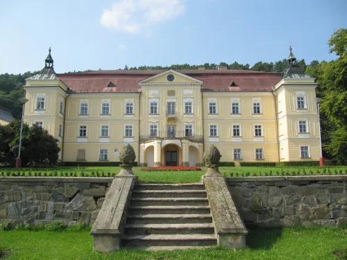 Zámek Veselíčko