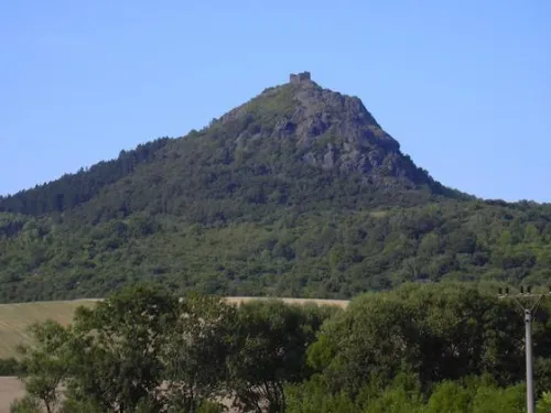 Zřícenina hradu Košťálov