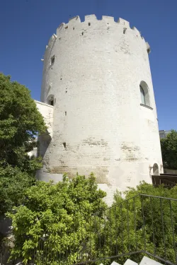Torre del Parco v Lecce