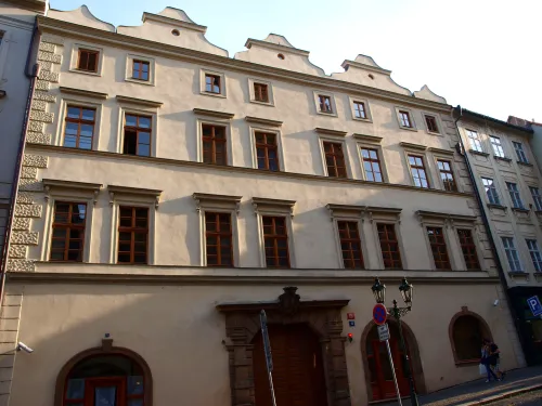 Palác Kinských