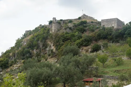 Zřícenina hradu Delvinë