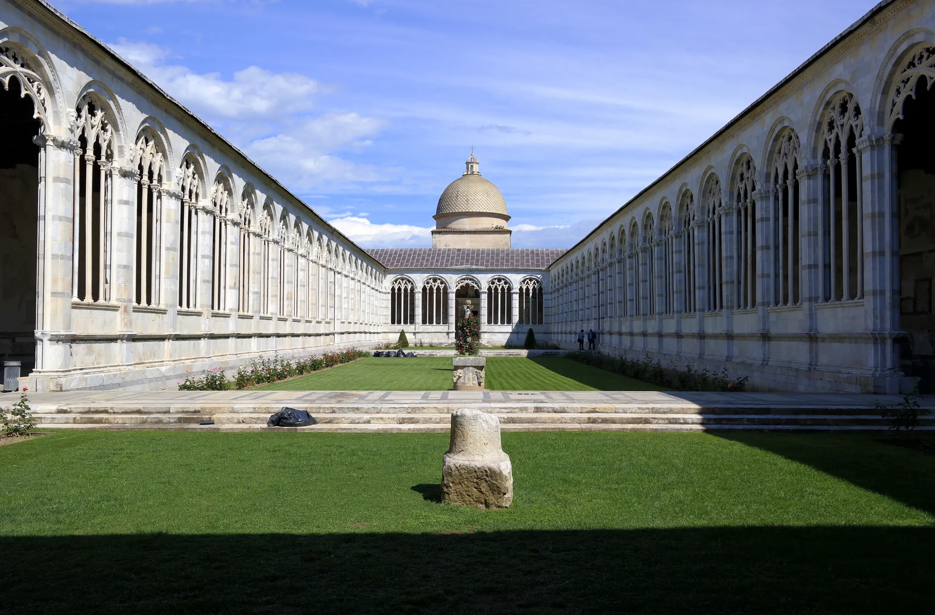 Monumentální Camposanto v Pise