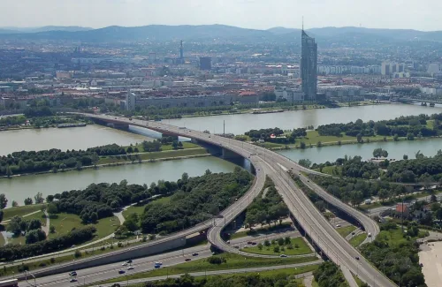 Brigittenauer Bridge