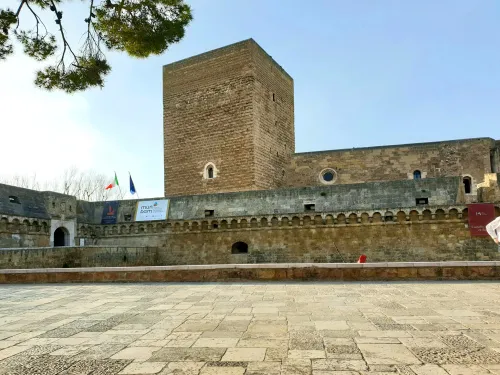 Normansko-švábský hrad v Bari
