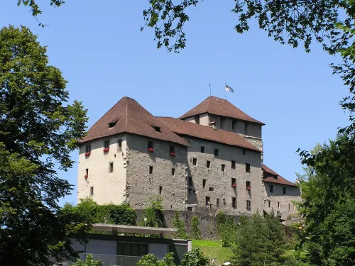 Hrad Schattenburg