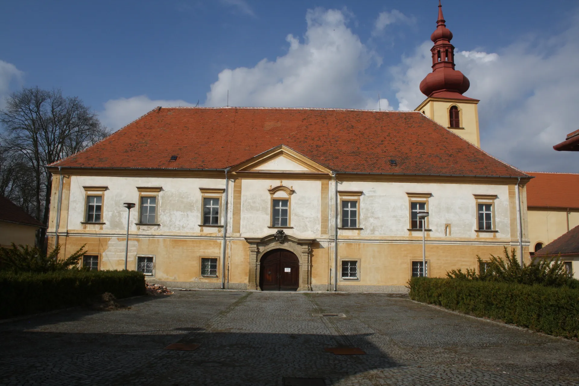 Zámek Dalešice