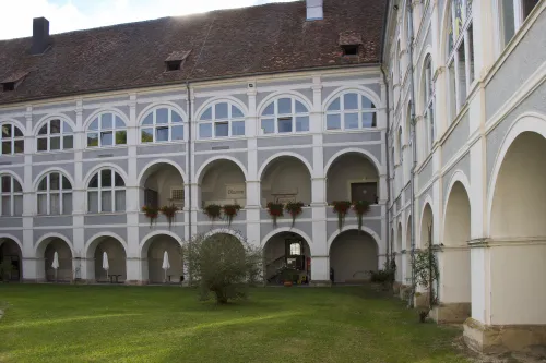 Muzeum dějin fyziky echophysics na zámku Pöllau