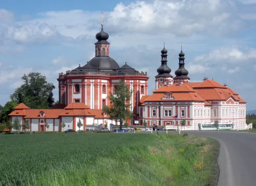 Mariánská Týnice s poutním kostelem Zvěstování Panny Marie