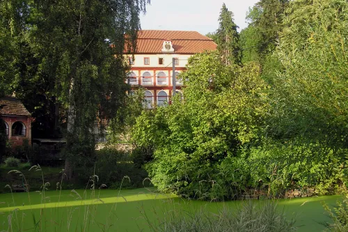 Zámek Lčovice