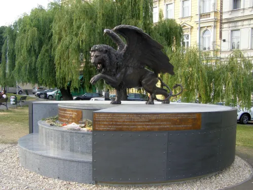 Památník Okřídlený lev