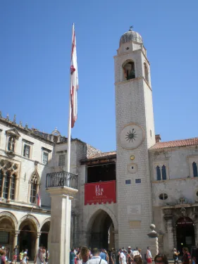Městská zvonice v Dubrovníku