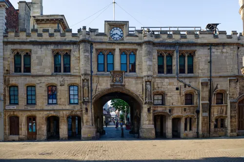Guildhall a Stonebow v Lincolnu