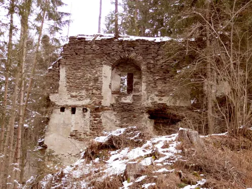 Zřícenina hradu Neu-Leonroth