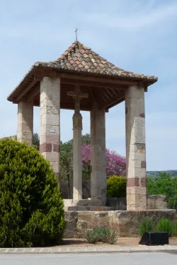 Covered Penance Cross in Selva del Camp