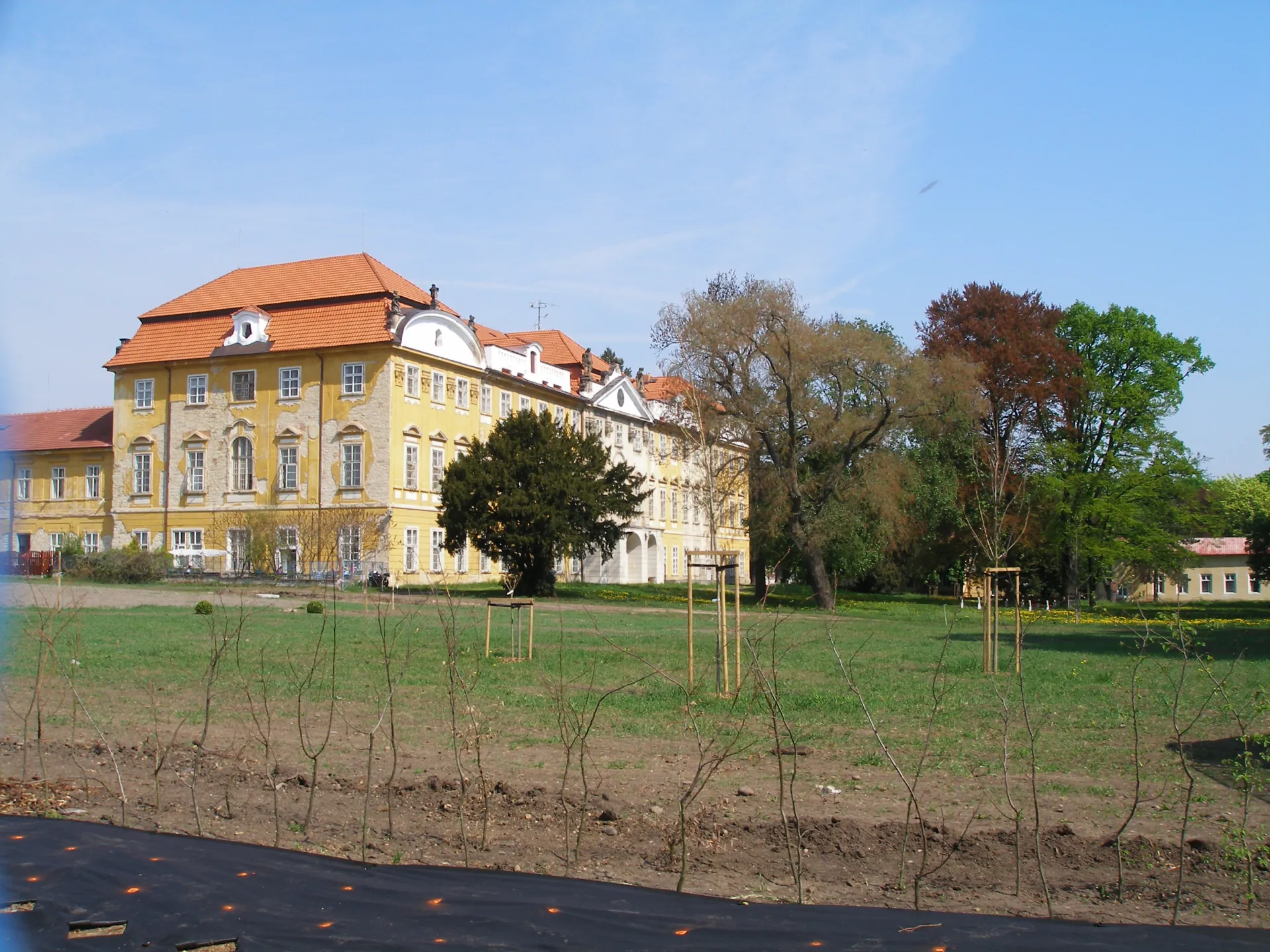 Zámek Horní Beřkovice