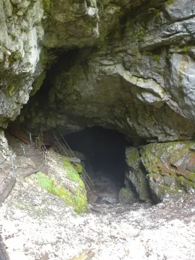 Die Große Eishöhle von Paradana