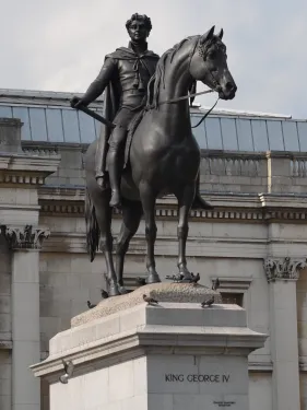 Jezdecká socha Jiřího IV. na Trafalgarském náměstí