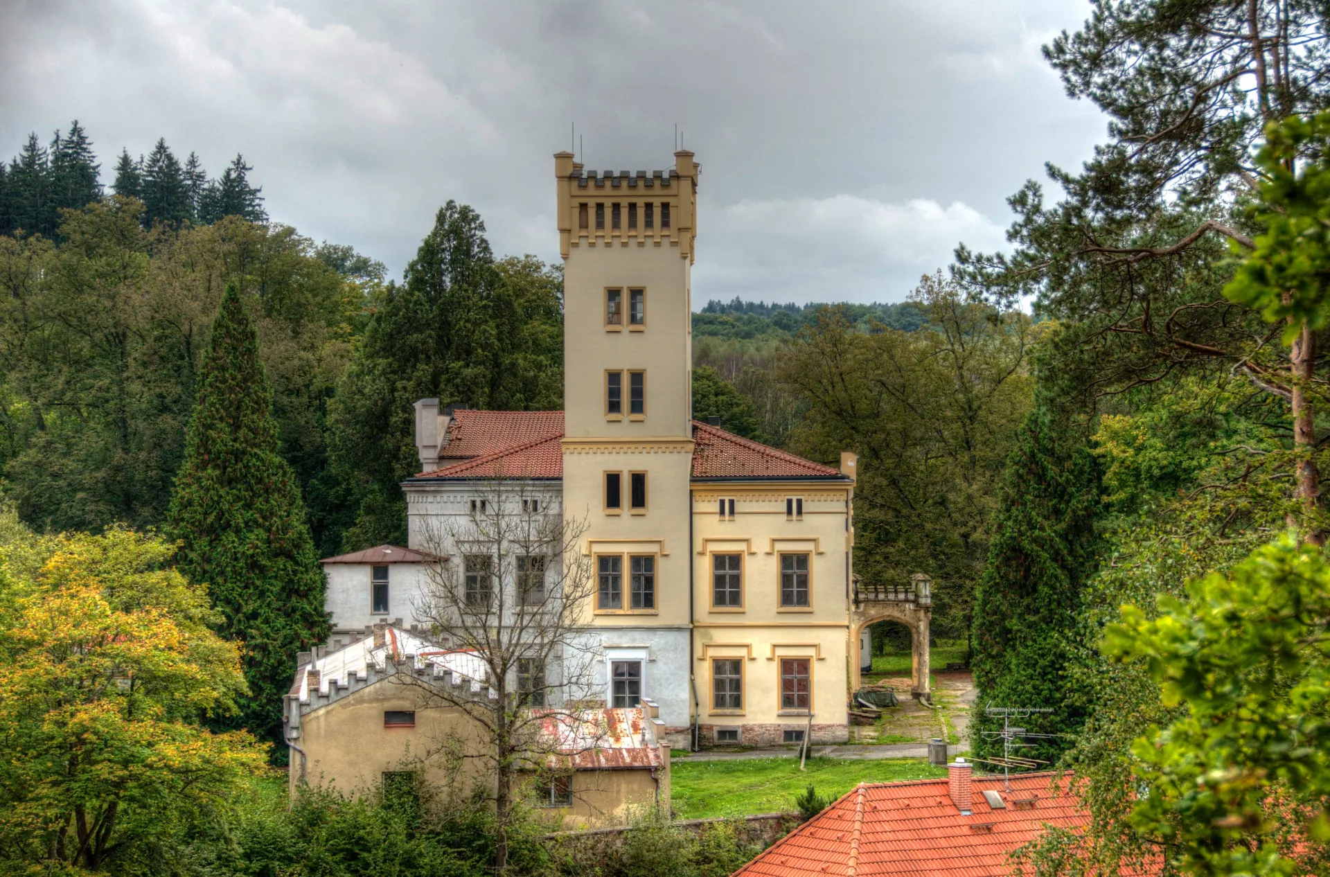 Zámek Kamenice