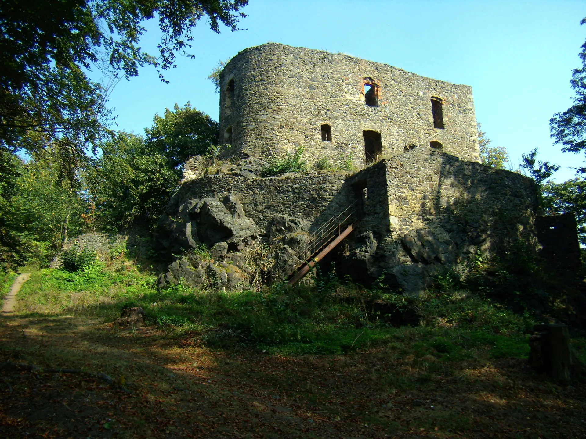Zřícenina hradu Vlčtejn