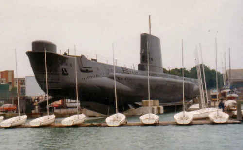 Ponorka HMS Alliance