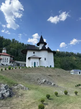 Monasterio de Rudi