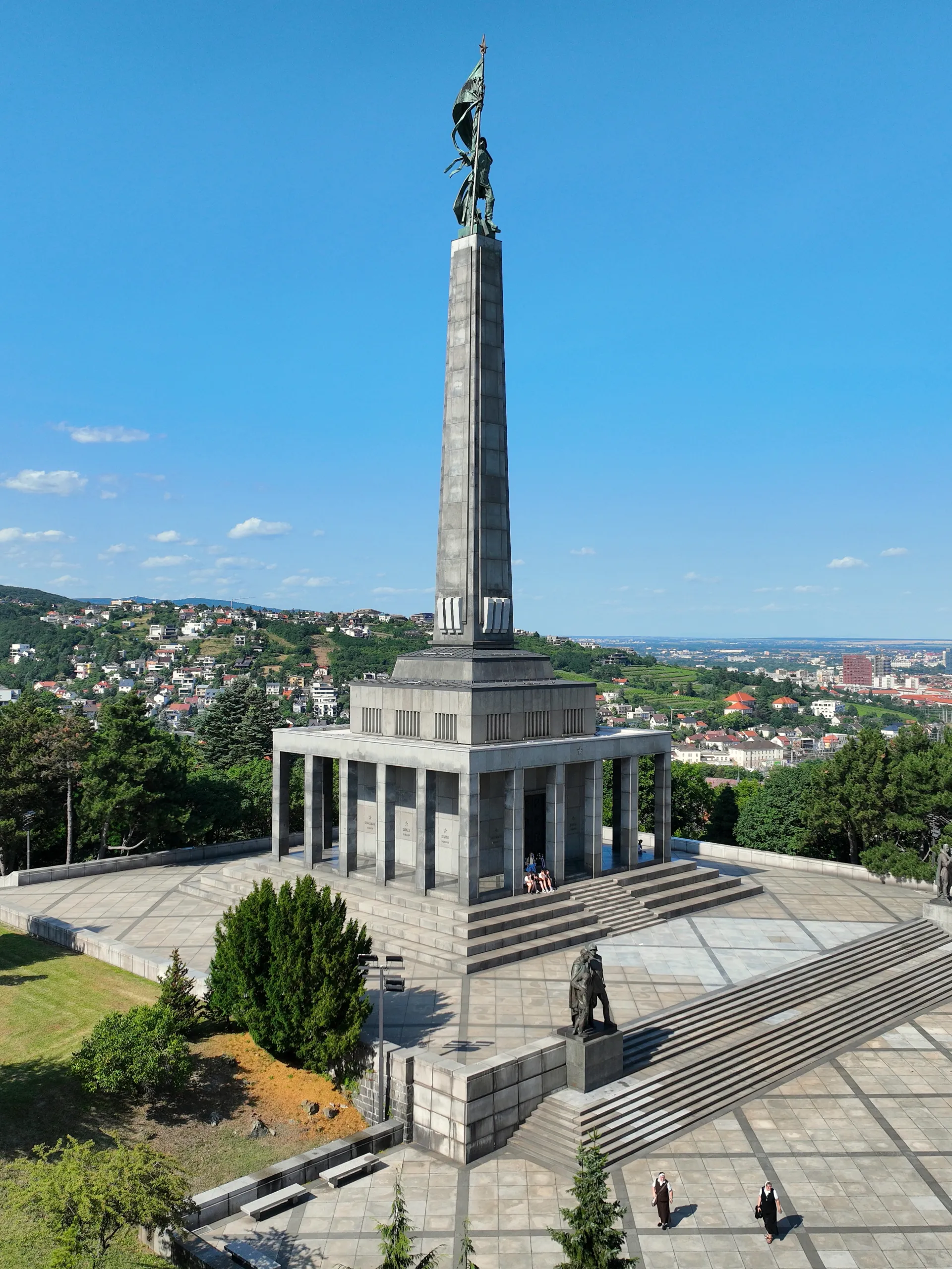 Monumento conmemorativo Slavín