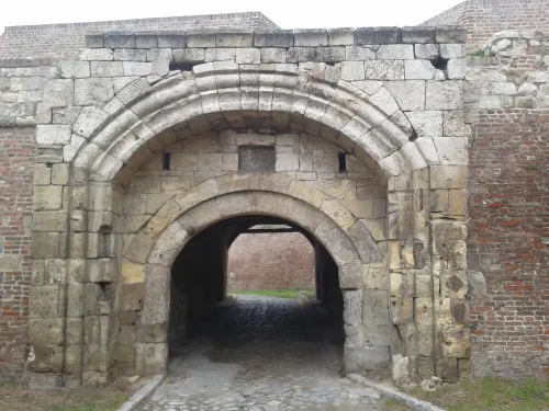 Puerta Oscura de la Fortaleza de Belgrado