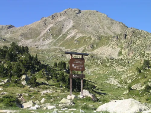Vrchol Montmalús