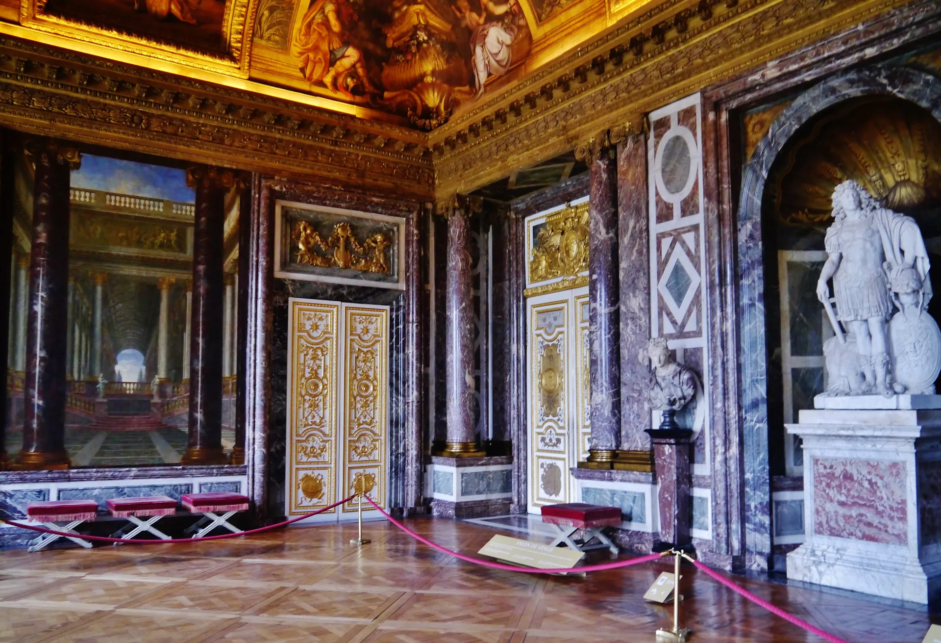 Velké královské apartmá zámku Versailles