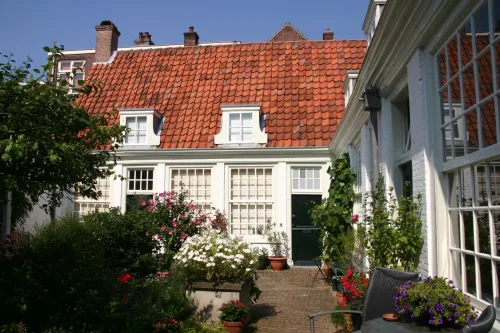 Hofje Guurtje de Waal