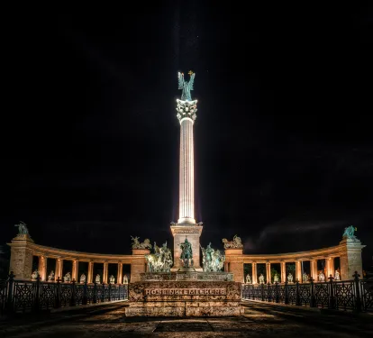 Millenniální památník v Budapešti