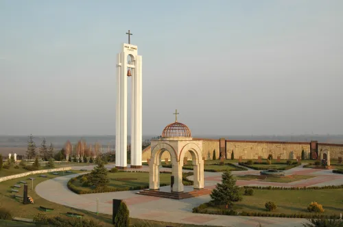Památník Předmostí Șerpeni